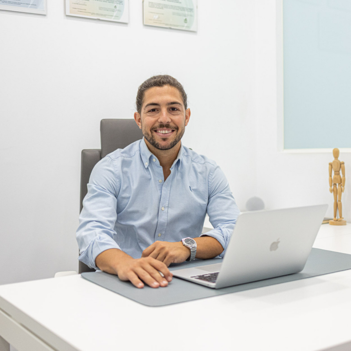 consulta online pni Fernando Arco en su consulta online de PNI en Almería, experto en epigenética para transformar tu salud y bienestar de forma integral.