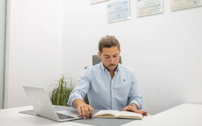 Fisioterapia con Ondas de Choque en Almería 1 Caso de éxito | Cuando no es solo la comida | La historia de Daniel y cómo recuperó su energía aprendiendo a escucharse
